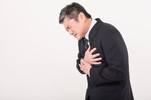 胸が苦しい 胸が苦しい